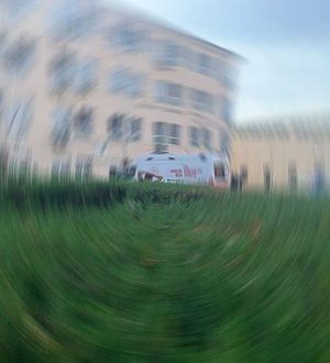 Siverek’te İlkokulda Yorgun Mermi Dehşeti: 8 Yaşındaki Öğrenci Yaralandı