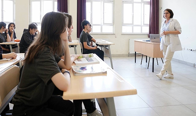 Üniversiteye Hazırlıkta Yeni Adım: Destek Eğitimi Dersi Başlıyor