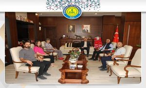 Urfa Belgesel Film Festivali Ekibi Rektör Güllüoğlu’nu Ziyaret Etti