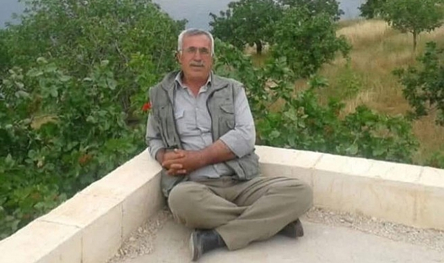  Urfa’da Aile Faciası: Babasını Bıçaklayarak Öldürdü, Annesini Ağır Yaraladı