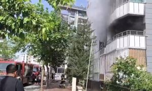 Urfa’da Korkutan Yangın: 4 Kişi Mahsur Kaldı