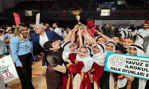 Valilik Kupası Okullar Arası Halk Oyunları Yarışması Tamamlandı