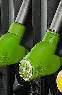 Ateşkesin Ardından Akaryakıtta İndirim Rüzgârı: Motorine İndirim Geldi