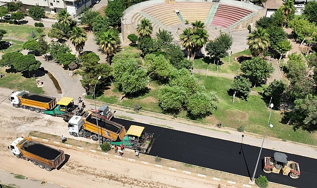  Büyükşehir, Asfaltla Viranşehir’in Çehresini Değiştiriyor
