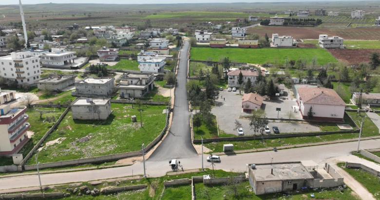  Şanlıurfa’da modern grup yolunda asfalt çalışmaları tamamlandı