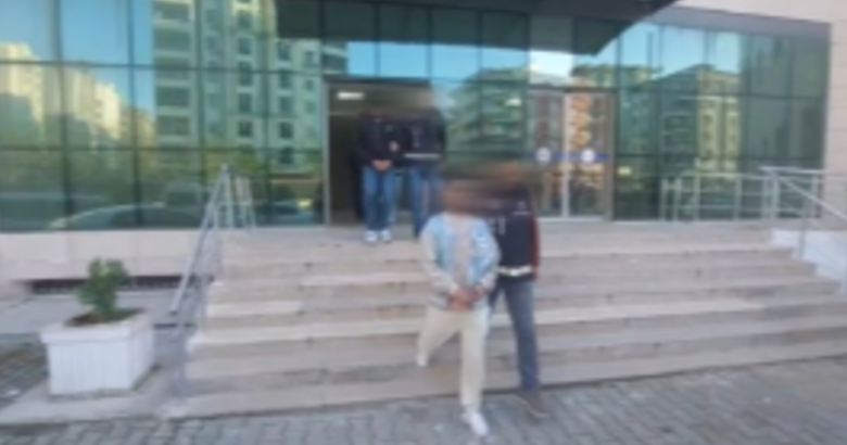  Birecik koordinesinde operasyon: Silah tacirlerine darbe