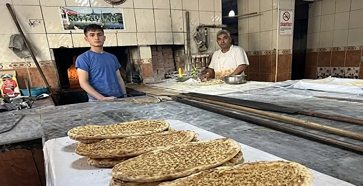  Şanlıurfa’da ekmek 15 lira oldu