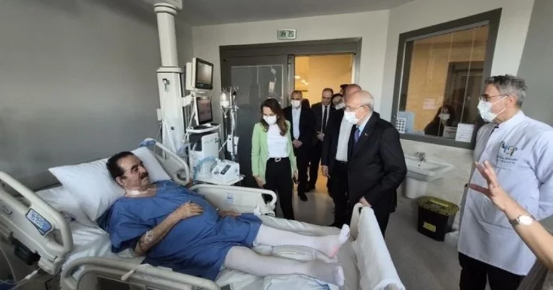  Tatlıses’e sürpriz ziyaret