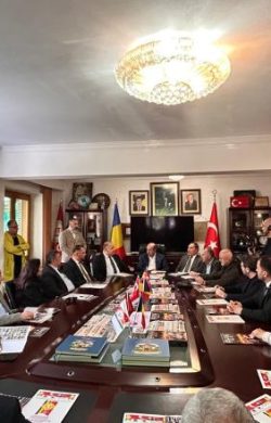 GEMLİK HEYETİNDEN DR. TAMER ATALAY’A ZİYARET