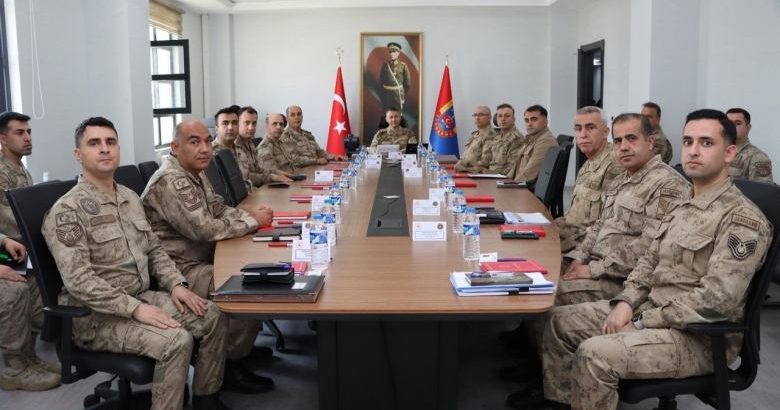  Tuğgeneral Özdeyer Şanlıurfa’da Denetimlerde Bulundu