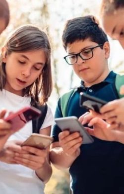 15 yaşaltı çocuklar giremeyecek