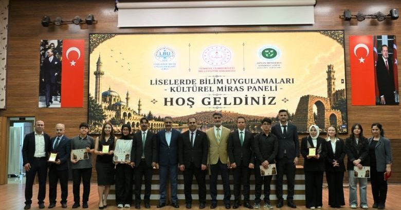  Adnan Menderes Anadolu Lisesi’nden Kültürel Miras Çıkartması