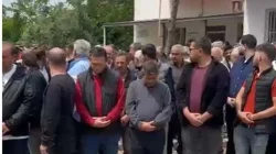 Mevlüt Bacaksız’ın cenazesinde saygızılık