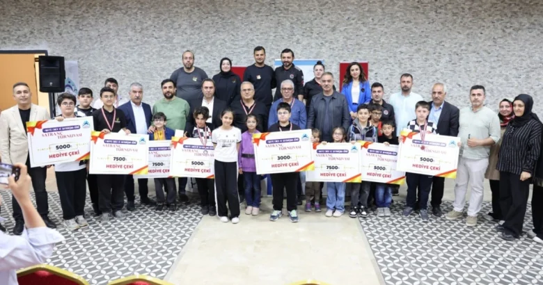  Eyyübiye’de Satranç Turnuvası Yapıldı